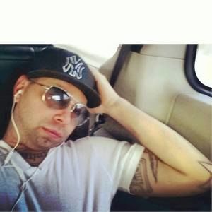 Meet your Posher, Aaron